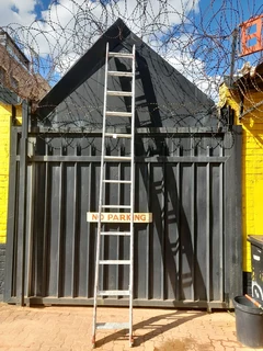 12 meter Extension Ladder 162Apr25