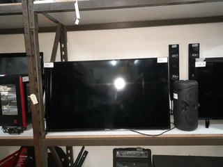 Hisense 40 inch LED TV with Remote 169Apr25