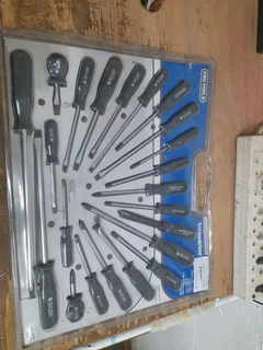 22pc screwdriver set 130Nov24