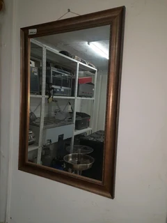 Mirror 105cm x 75cm   62Dec24