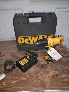 Dewalt cordless drill 27May25