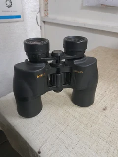 Nikon Aculon A211 10x42  Binoculars 86May25