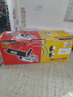 Torq craft biscuit jointer 117May25