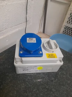 Industrial socket 35June25