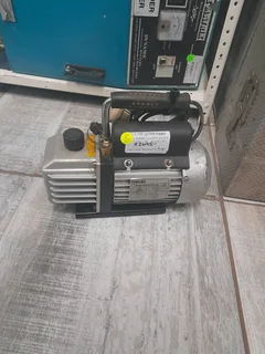 Vacuum pump 43June25
