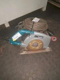 Makita concrete cutter 45June25