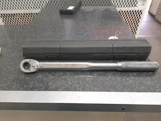 Torque wrench 82June25