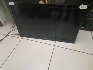 Samsung 40 inch TV no Remote no stand 133July25