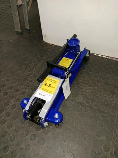 2.5 Ton Trolley Jack 55Aug25