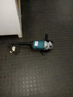 Makita M0921 Grinder 79Aug25