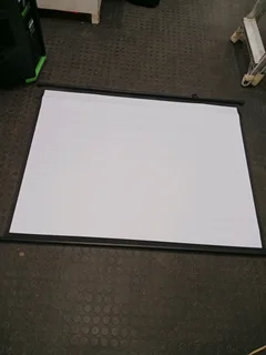 Screen projector no stand 05Sep25