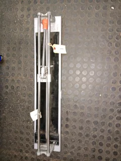 Tile 50cm Cutter 43Sep25