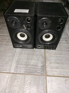Behringer MS20 Monitor speakers 80Sep25