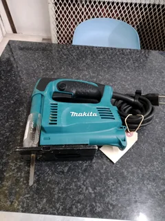 Makita 4327 Jigsaw 74Oct25