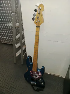 California base guitar 87Oct25