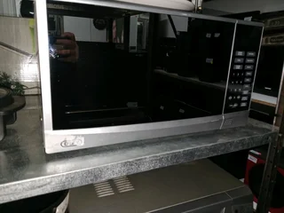 Defy microwave 34Nov25