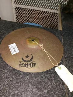 Izmir symbol 43Nov25