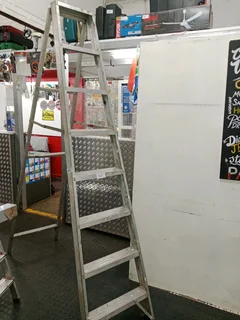 8step A frame ladder 47Nov25