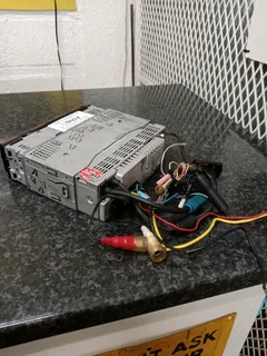 Alpine CDA-105E  Car Radio 71Nov25