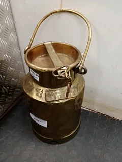 Vintage brass milk churn 109Nov25