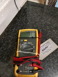 Fluke 79 multimeter 112Nov25