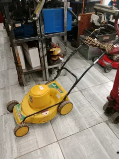 Trimteck lawnmower no box 148Nov25