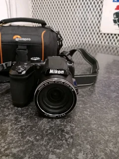 Nikon coolpix B500 Camera with bag 56Dec25