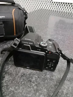 Nikon coolpix B500 Camera with bag 56Dec25