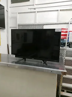 Ecco 32 inch TV no Remote 66Dec25