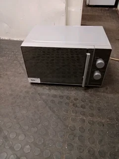 Russel hobbs microwave 68Dec25