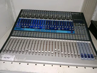 Presonus studiolive 24.42 mixer 11Jan25