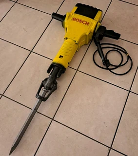 Bosch GSH27 Brute Jackhammer