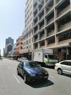 Affordable furniture moving company and storage services