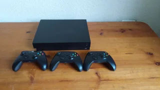 Xbox one X 1tb