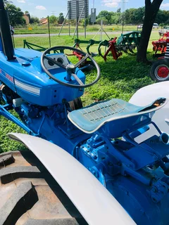FORD 3000 TRACTOR