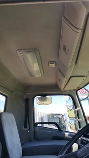 NISSAN DIESEL UD CRONER MKE 180 DROPSIDE