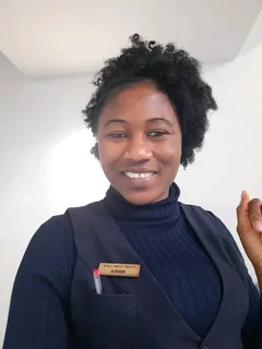 A qualified carergiver  aged 33yrs with years experience available  day or night0849046538