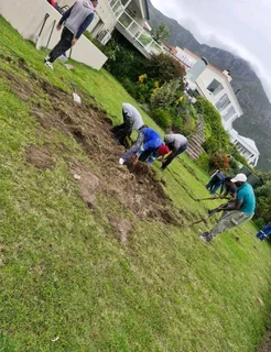 Swimming pool installation services