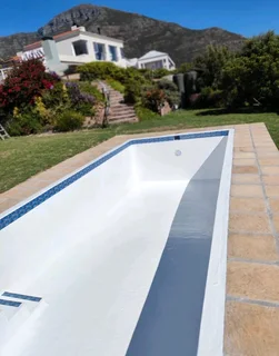 Swimming pool installation services
