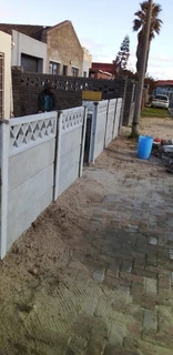 Streams vibracrete and pavers