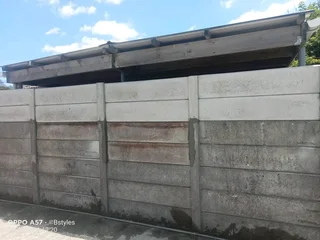 Vibracrete walls and pavers