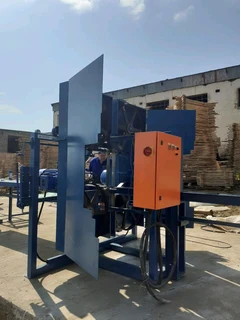 Twin vertical breakdown