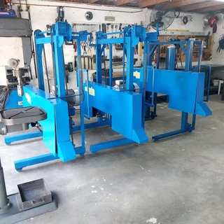 Horizontal slabber breakdowns