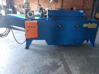 Wood shaving machine