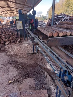 We buy second hand woodworking and sawmilling machines