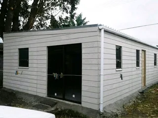 Wendy House And Nutec House For Sale