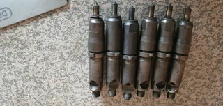 Injectors for 366/ 352/ 364 truck engine