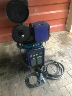 UniArc Mig 500 Welding Machine, 3 Phase 380v ,  excellent condit