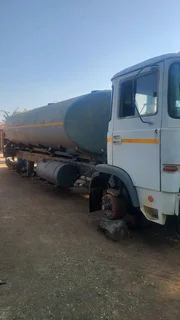 Erf watertanker