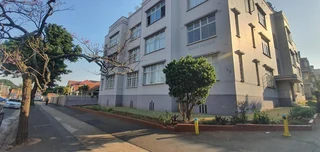 Flat in Glenwood For Sale